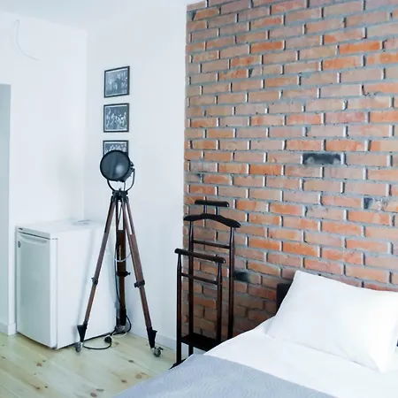 Uyutniy Dvorik 2* 敖德萨