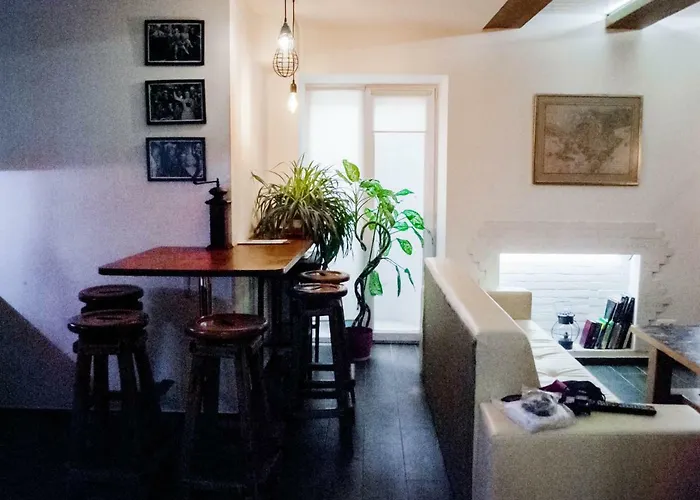 Uyutniy Dvorik Hotell Odessa