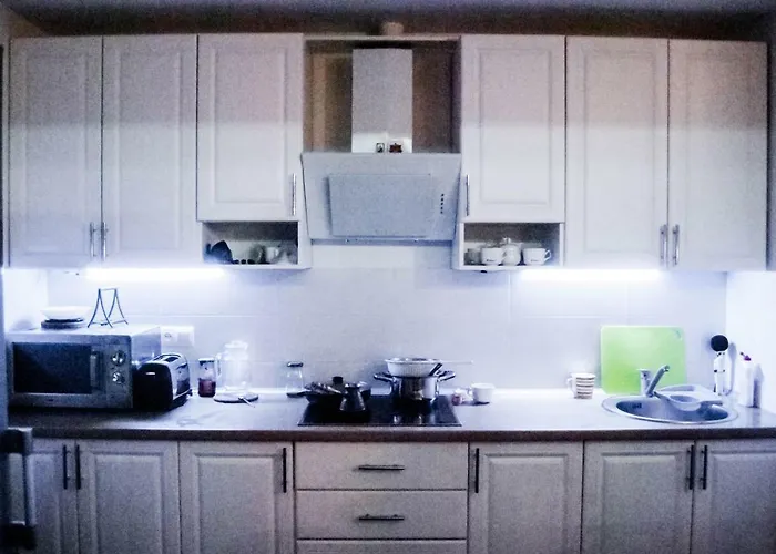 Отель Uyutniy Dvorik