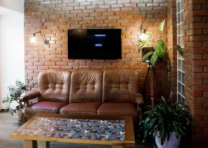 Uyutniy Dvorik Отель